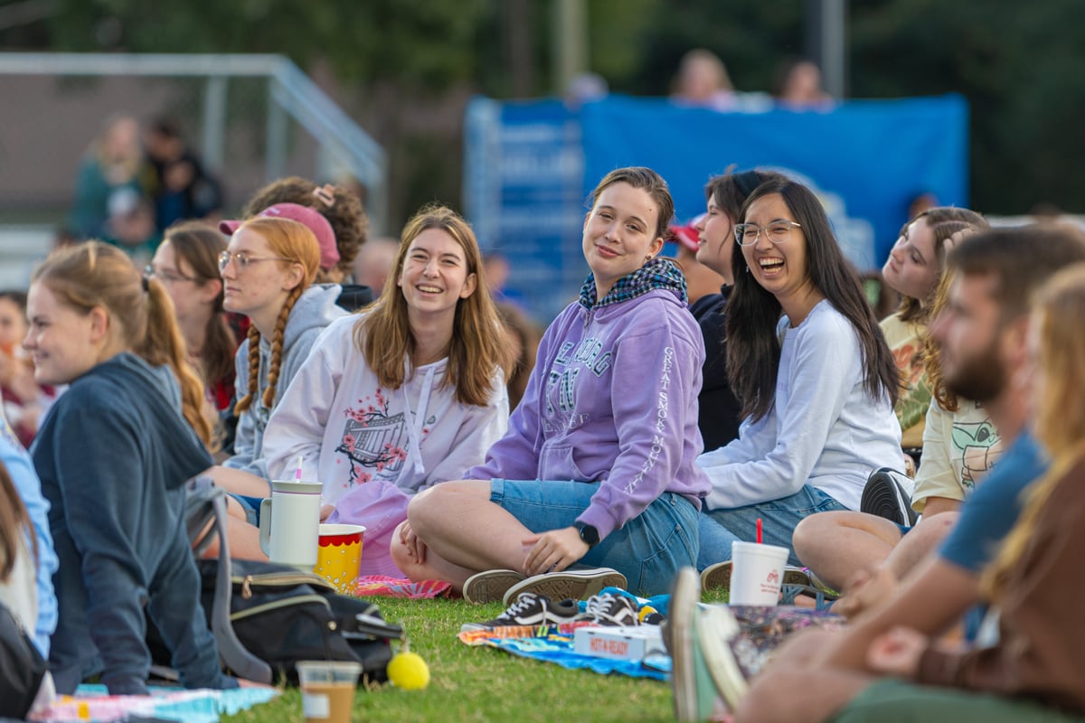 PCC Student enjoy music and fellowship at the Concert on the Green
